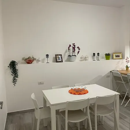 San Peter Elegant Apartment *